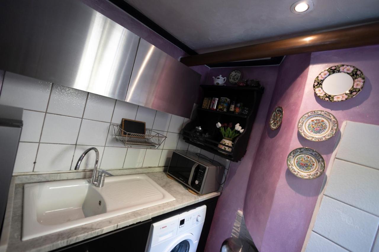 Luxury Piazza Di Spagna Escape With Terrace And Private Spa Rome Bagian luar foto