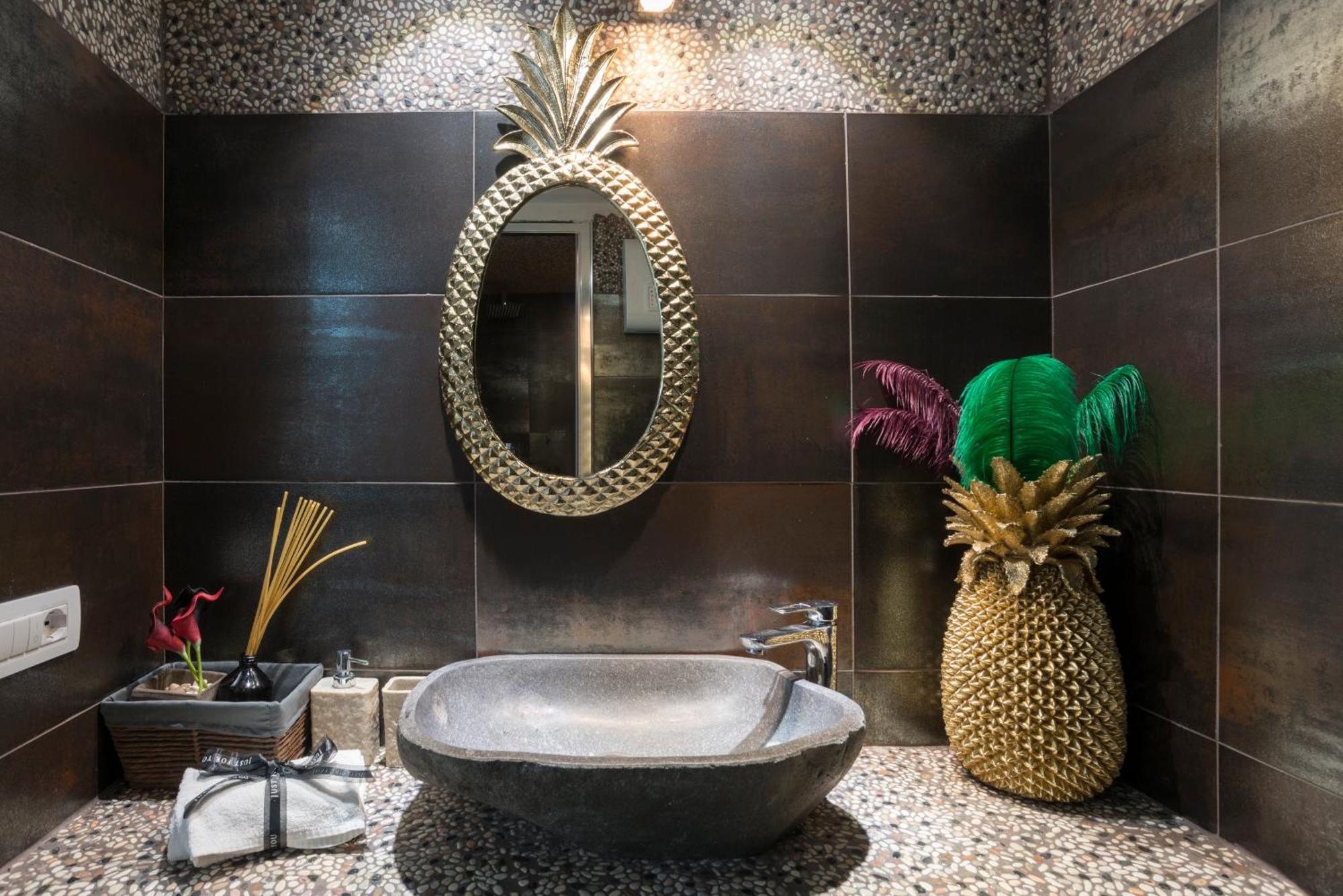 Luxury Piazza Di Spagna Escape With Terrace And Private Spa Rome Bagian luar foto