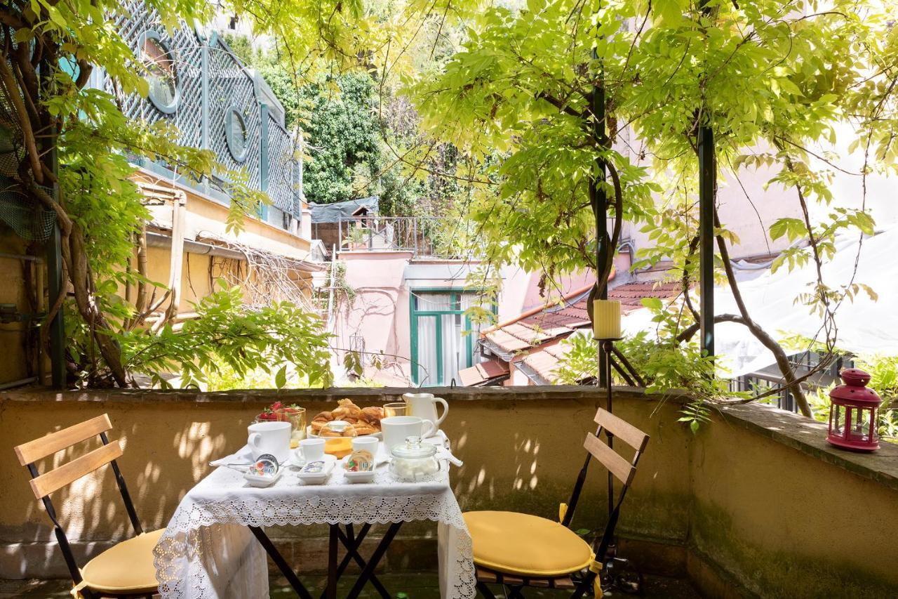 Luxury Piazza Di Spagna Escape With Terrace And Private Spa Rome Bagian luar foto
