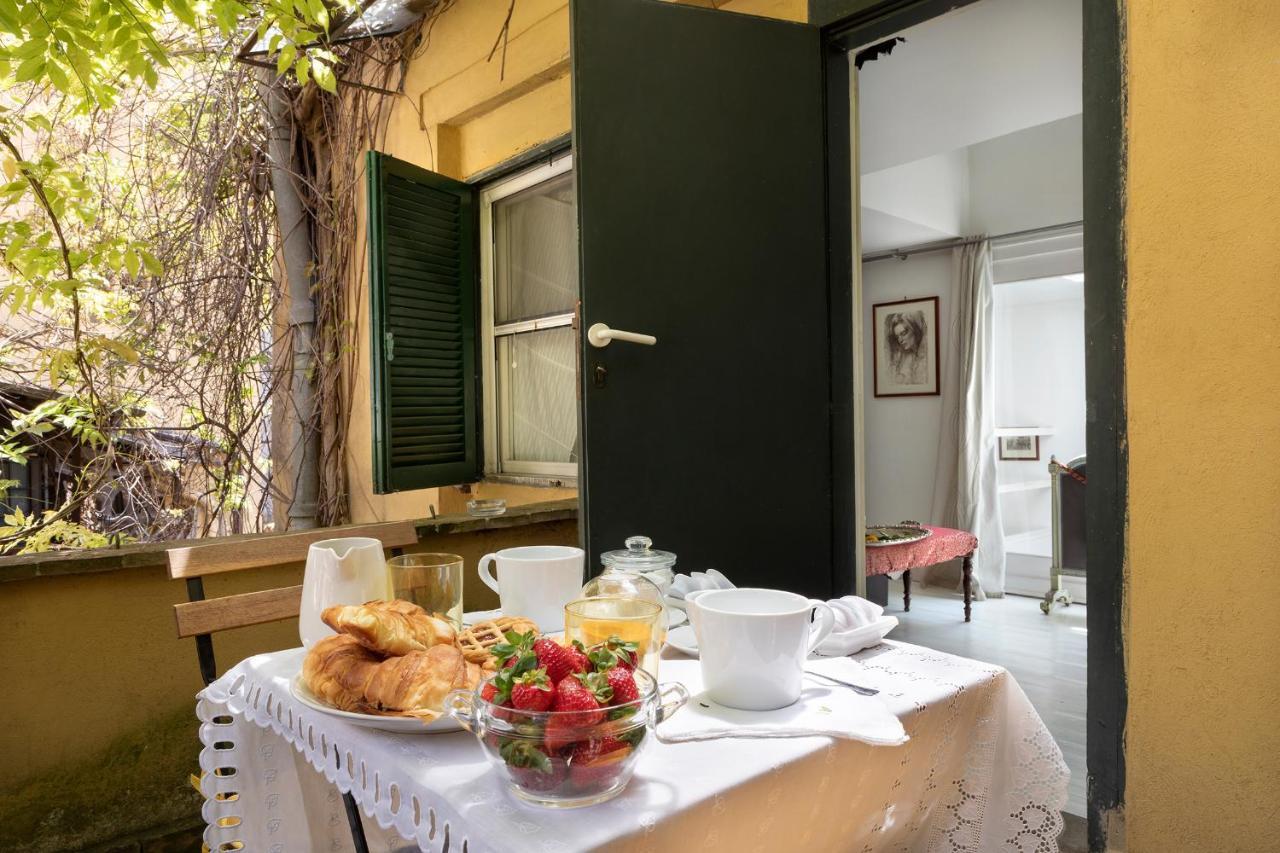 Luxury Piazza Di Spagna Escape With Terrace And Private Spa Rome Bagian luar foto